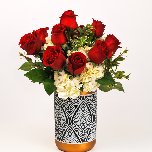 Love in Bloom Dozen Red Rose and Hydrangea Bouquet